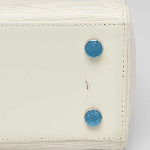 Louis Vuitton Ivorie Epi Leather Brea MM Bag - Picture 7 of 12